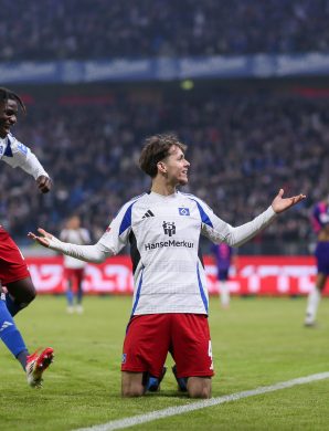 Le HSV surclasse le Fortuna Düsseldorf et reste leader !