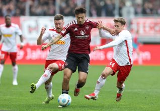 Ganaus renverse tout : Regensburg s’offre une victoire précieuse contre Nürnberg !