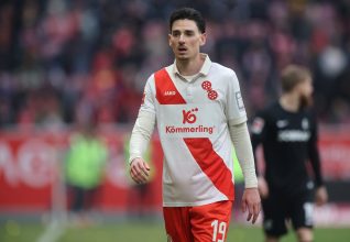 Coup dur pour Mainz : Anthony Caci sur des béquilles après la défaite face au Bayern !