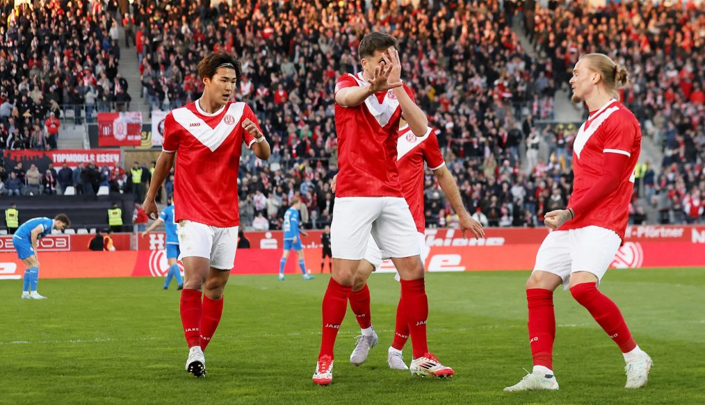 [VIDEO] Essen renverse Rostock grâce à un doublé d’Arslan et prend un bol d’air