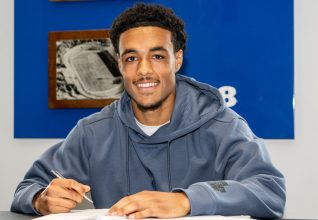 OFFICIEL : Tidiane Touré signe son premier contrat professionnel avec le FC Schalke 04