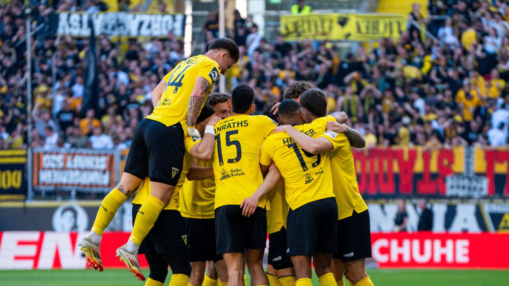 [VIDEO] Aachen a dominé Sandhausen et s’est rapproché du maintien