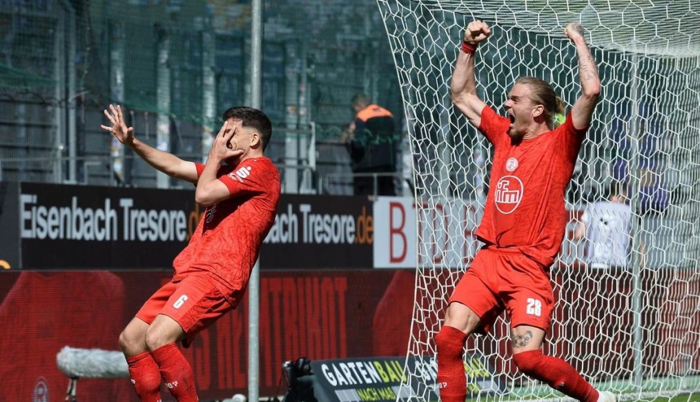 [VIDEO] Doublé d’Arslan, but de Moustier, le Rot-Weiss Essen s’impose face à Aue !