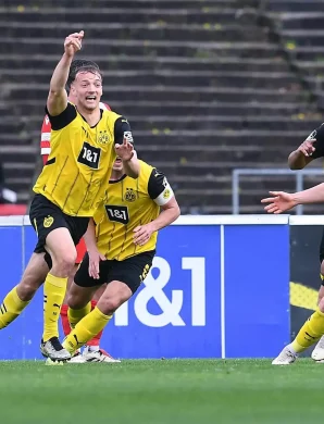 [VIDEO] Cottbus sombre à Dortmund et perd sa place sur le podium !