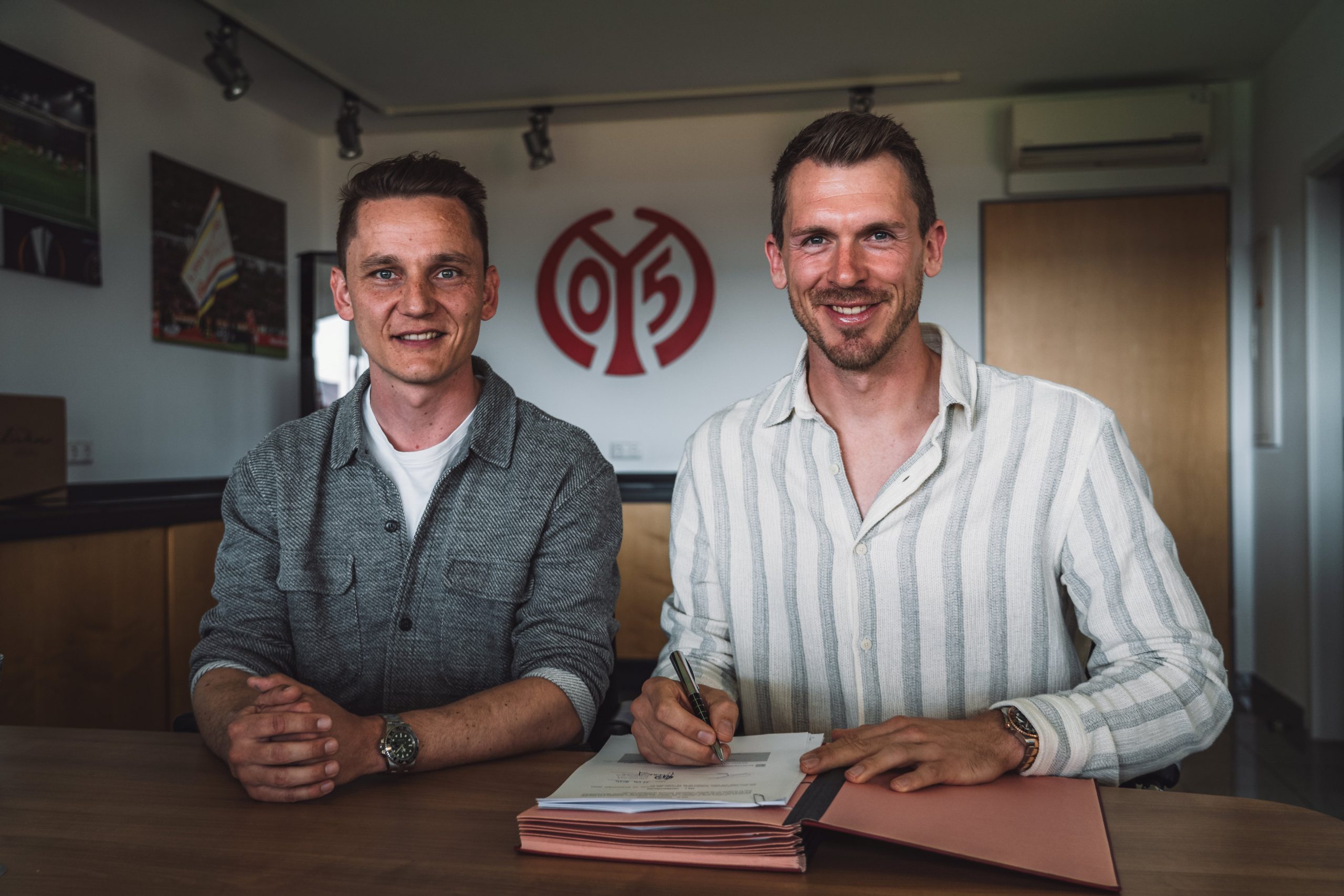 OFFICIEL : Daniel Batz prolonge son contrat jusqu’en 2026 avec le 1.FSV Mainz 05 OFFICIEL : Daniel Batz prolonge son contrat jusqu’en 2026 avec le 1.FSV Mainz 05