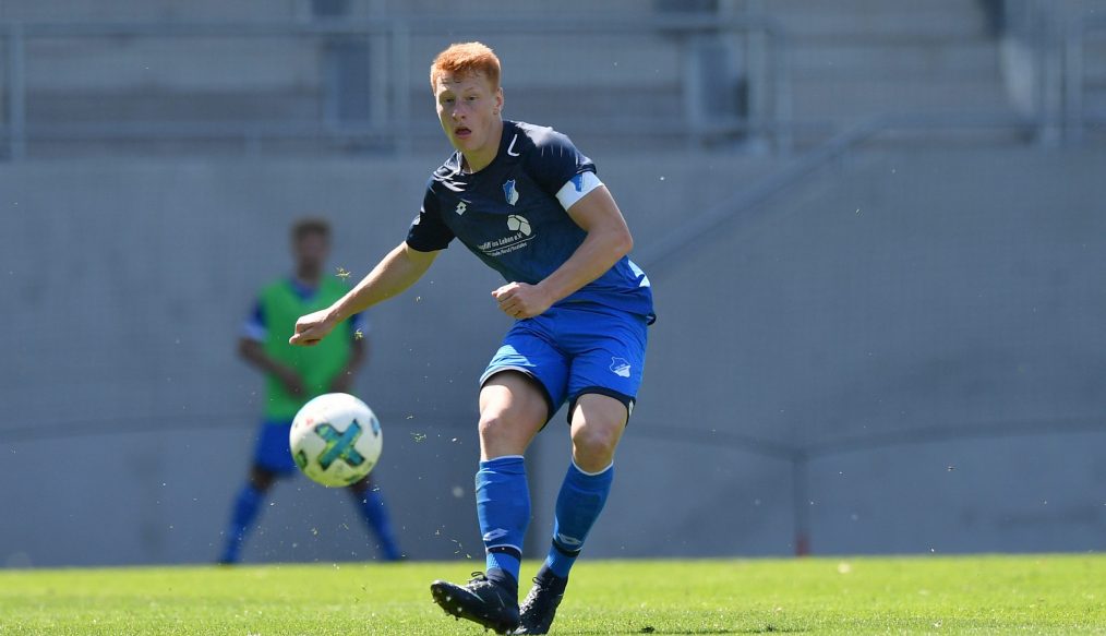 Laurin Curda a prolongé son contrat avec le SC Paderborn