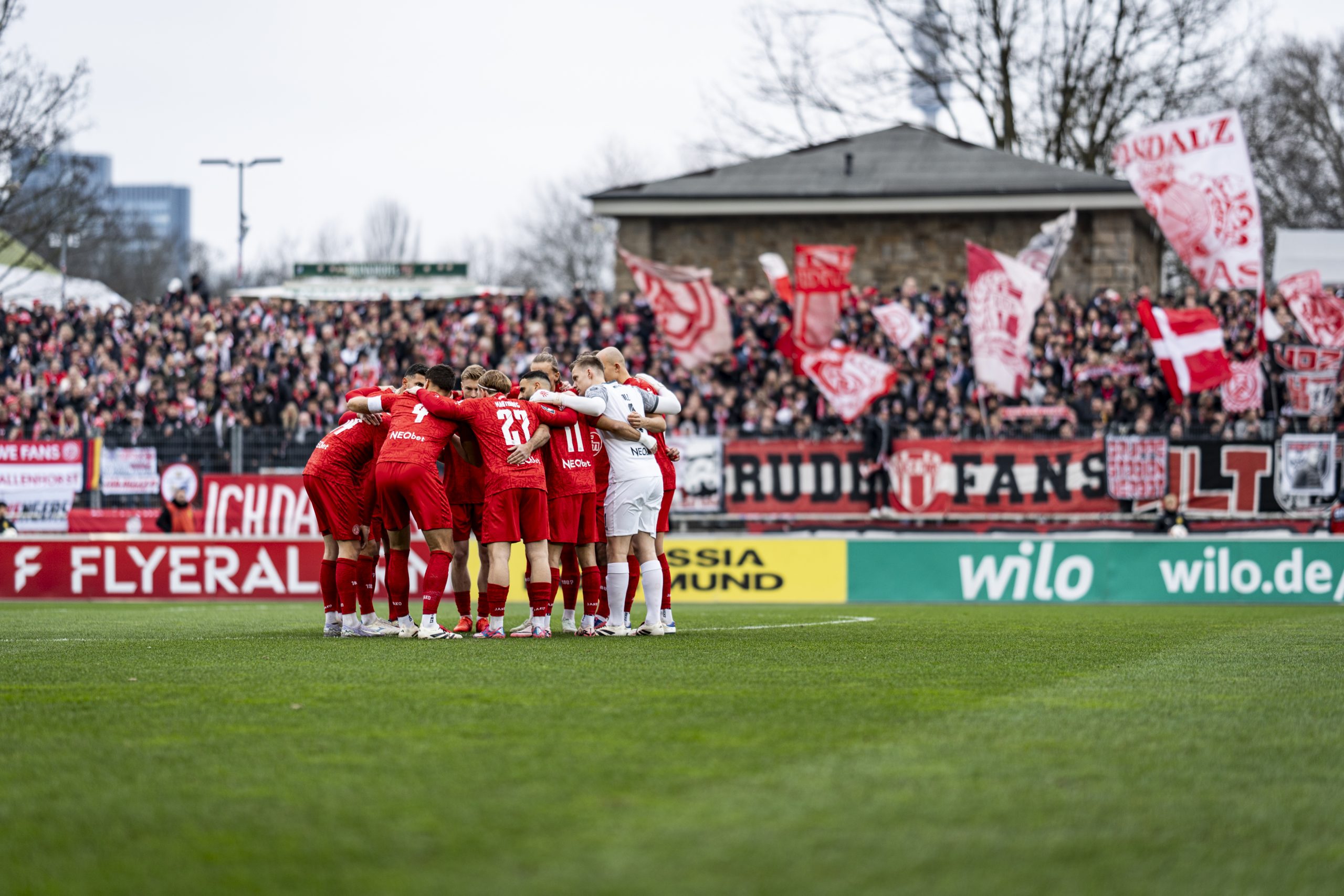 Koschinat met en garde avant Cottbus : « La plus grosse erreur serait de croire qu’ils sont affaiblis »