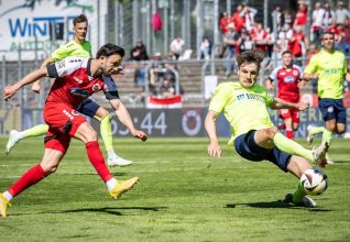 [VIDEO] L’entrée de Vrenezi change tout : le Viktoria Köln s’impose contre Wiesbaden !