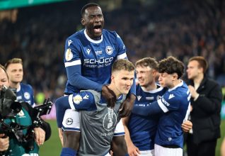 Arminia Bielefeld : Sarenren Bazee prolonge automatiquement son contrat !