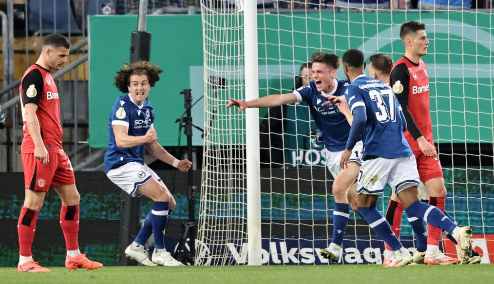 Exploit monumental : l’Arminia Bielefeld élimine le Bayer Leverkusen et file en finale !