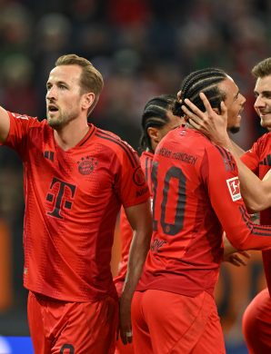 Le Bayern s’impose dans son derby face à Augsburg, Sané claque un record !