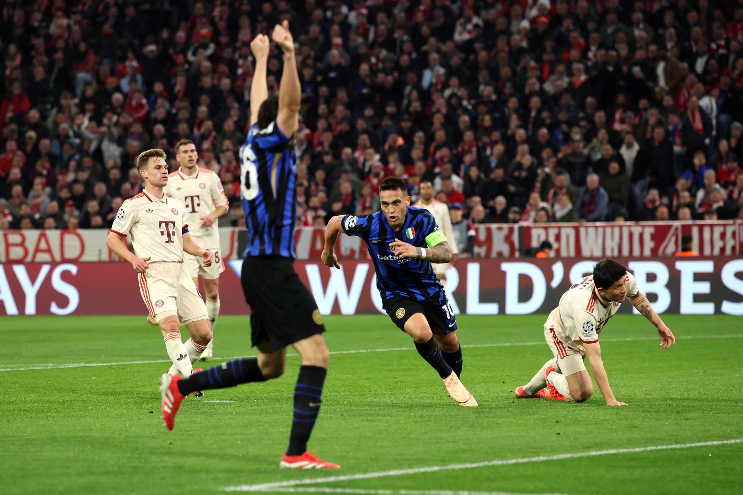Frattesi refroidit l’Allianz Arena : le FC Bayern s’incline face à l’Inter dans un match fou (1-2)