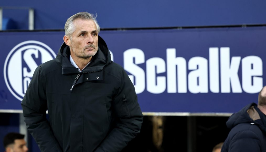 Schalke 04 : le coach critique ouvertement le club, la réponse ne tarde pas !