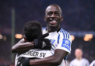 OFFICIEL : Jean-Luc Dompé prolonge son aventure avec le HSV !