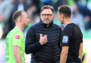 Le VfL Wolfsburg en crise : Hasenhüttl et Arnold en désaccord