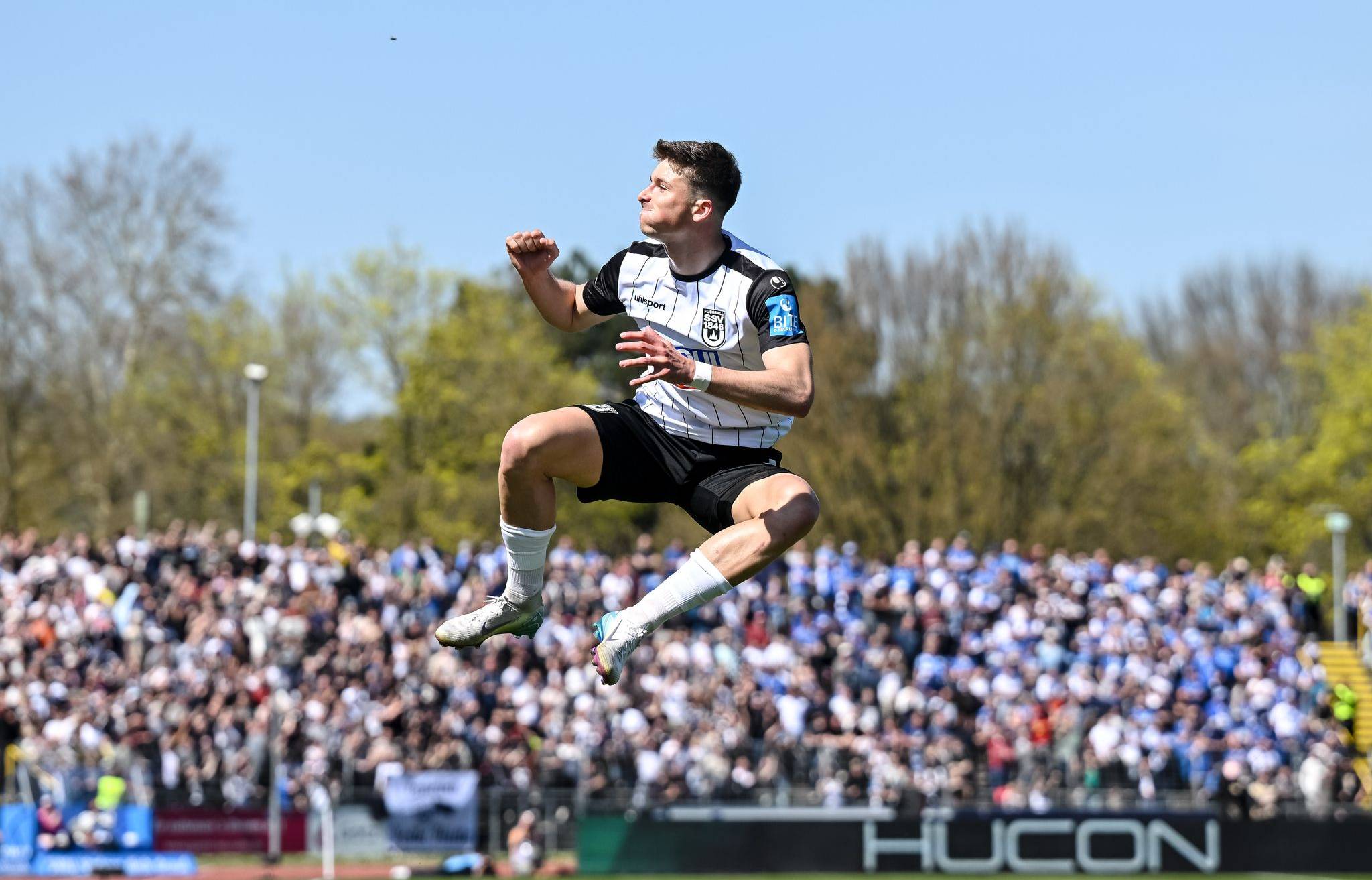 2.Bundesliga : Le SSV Ulm crée la surprise et fait chuter Magdeburg du podium !