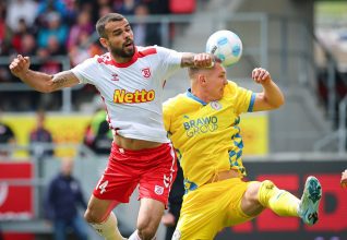Jahn Regensburg et l’Eintracht Braunschweig se neutralisent dans un match tendu !