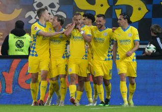 L’Eintracht Braunschweig prend une option : succès 2-0 à Saarbrücken en barrage aller !