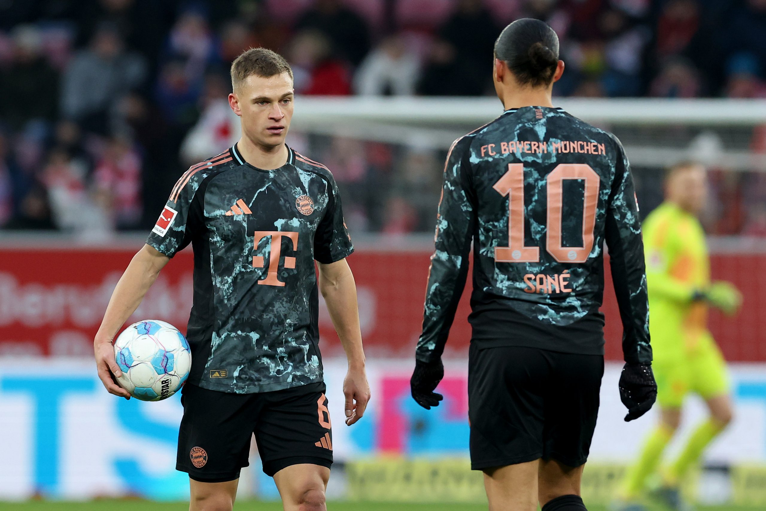 « J’aurais envie de faire partie de cette équipe » : Kimmich pousse Sané à rester au Bayern