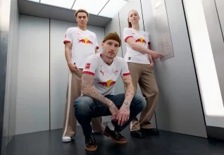 Le RB Leipzig dévoile son nouveau maillot domicile !