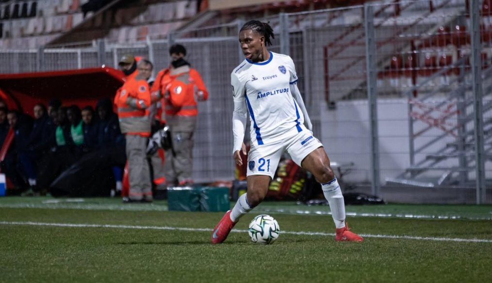 OFFICIEL : Cyriaque Irié s’engage au SC Freiburg !