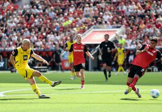 Le Borussia Dortmund frappe fort à Leverkusen et entretient l’espoir de Ligue des champions