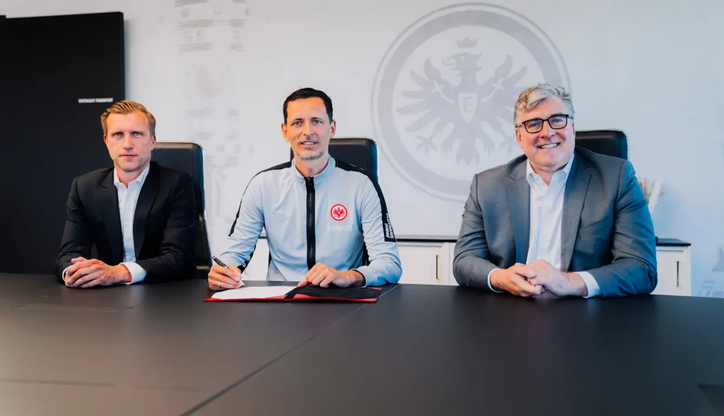 OFFICIEL : Dino Toppmöller prolonge à l’Eintracht Frankfurt jusqu’en 2028