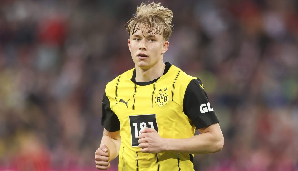 OFFICIEL : Daniel Svensson s’engage jusqu’en 2029 avec le Borussia Dortmund