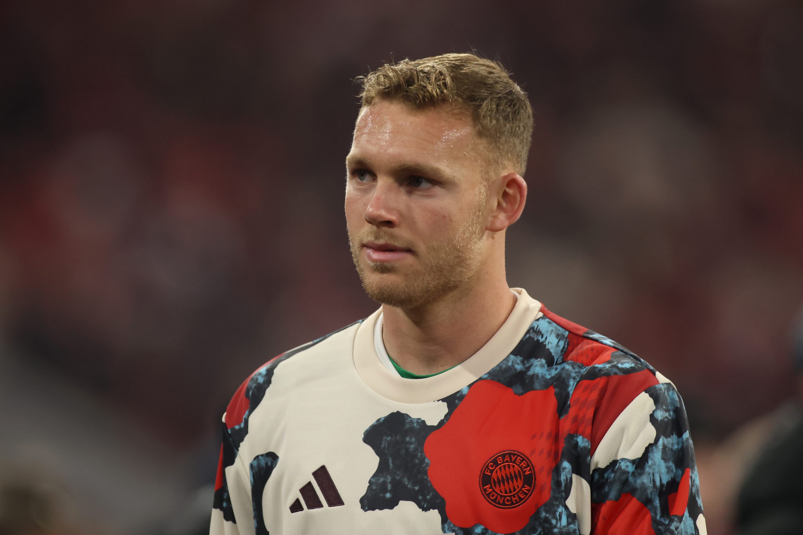 Burnley s’intéresse à Daniel Peretz : le Bayern s’apprête à perdre son gardien