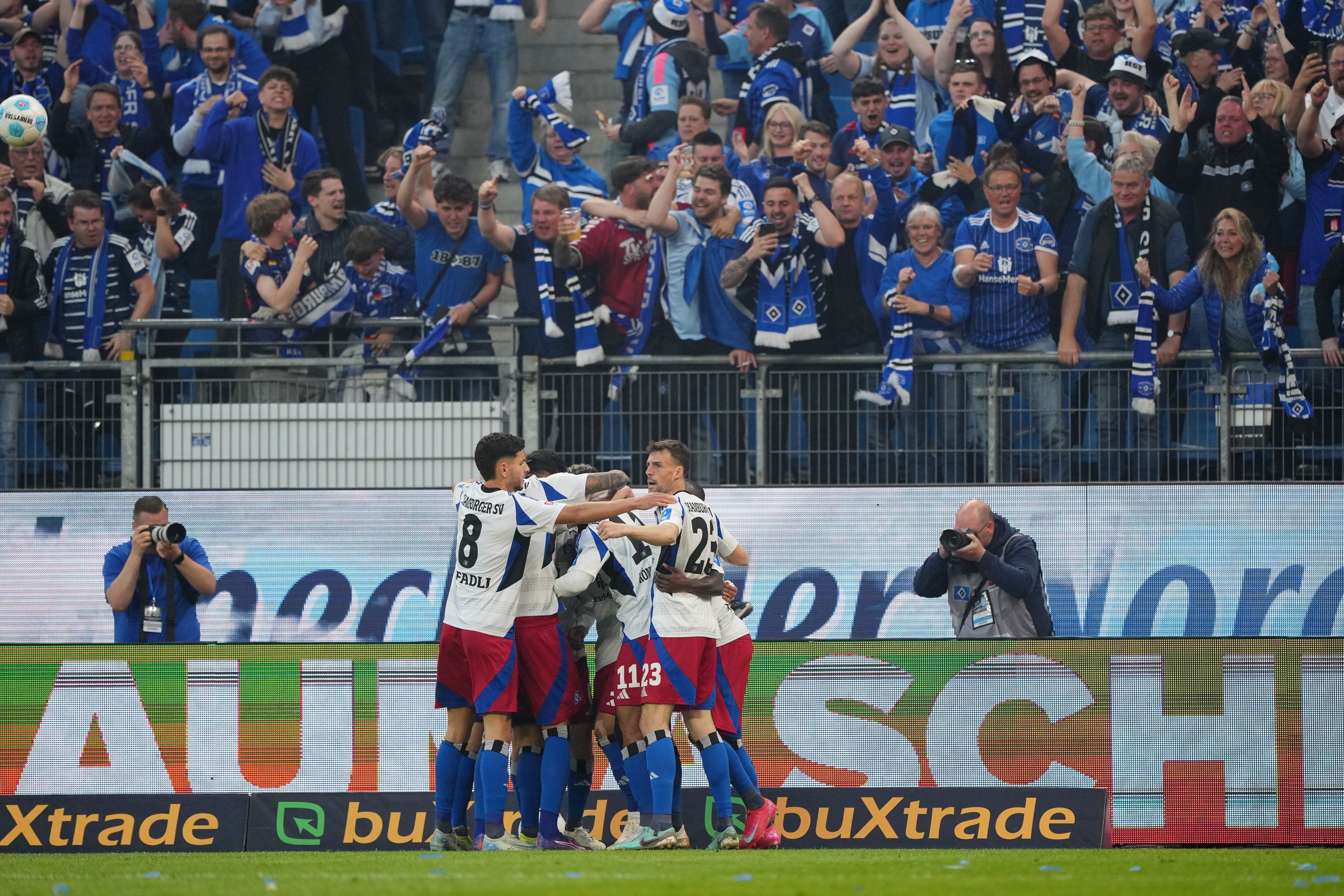 Hamburg bat le SSV Ulm et fête son retour en Bundesliga !