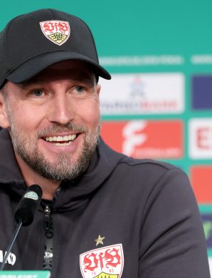 Bielefeld – Stuttgart : Hoeneß prudent mais confiant avant la finale, « La ville vibre »