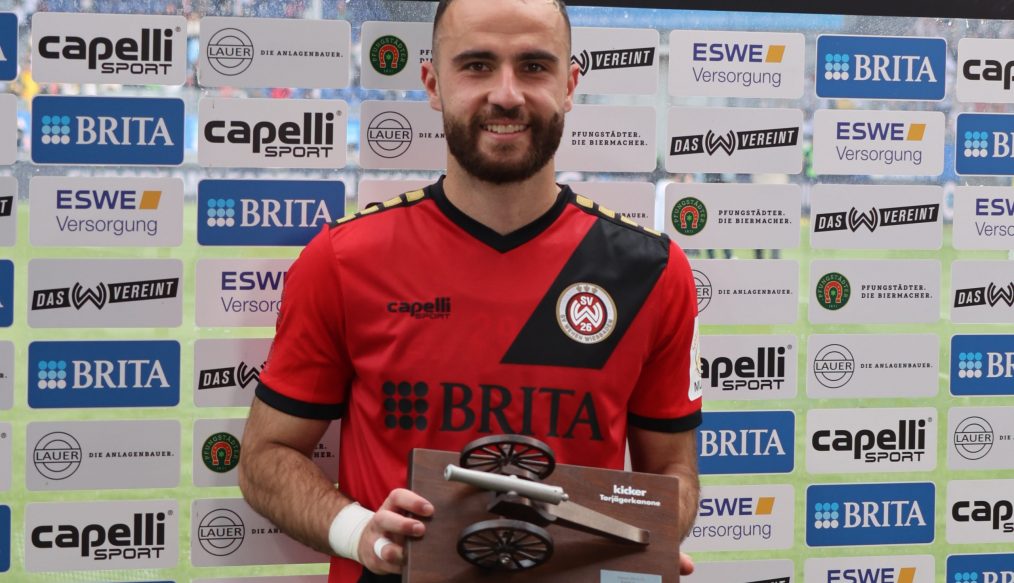 Fatih Kaya, élu meilleur buteur de 3.Liga avec le SV Wehen Wiesbaden