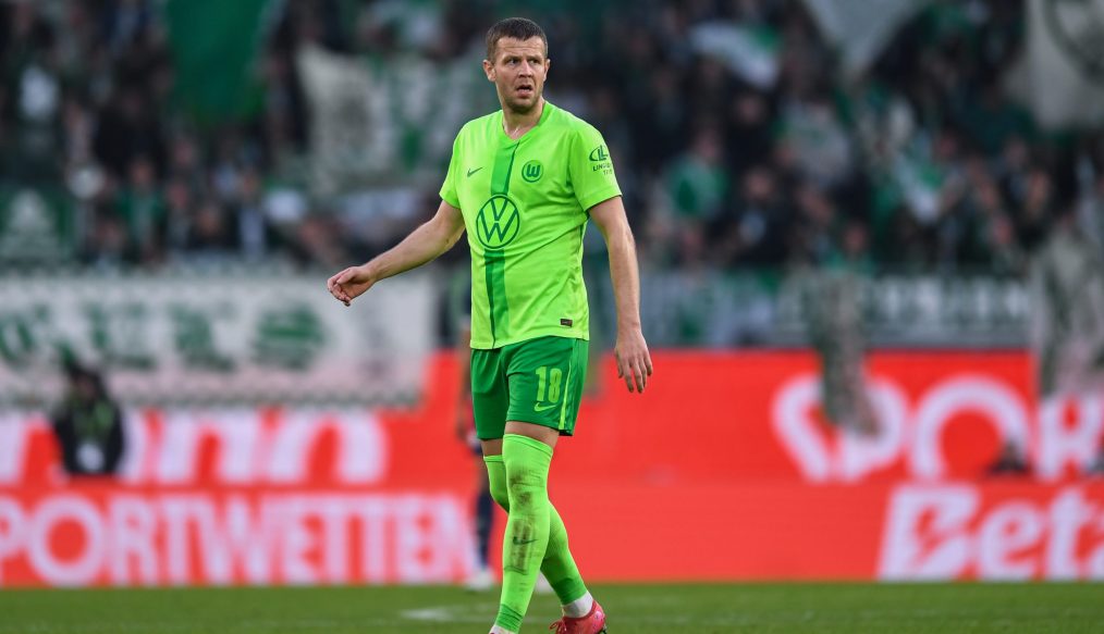 OFFICIEL : Denis Vavro reste un « Wolf » à plein temps !