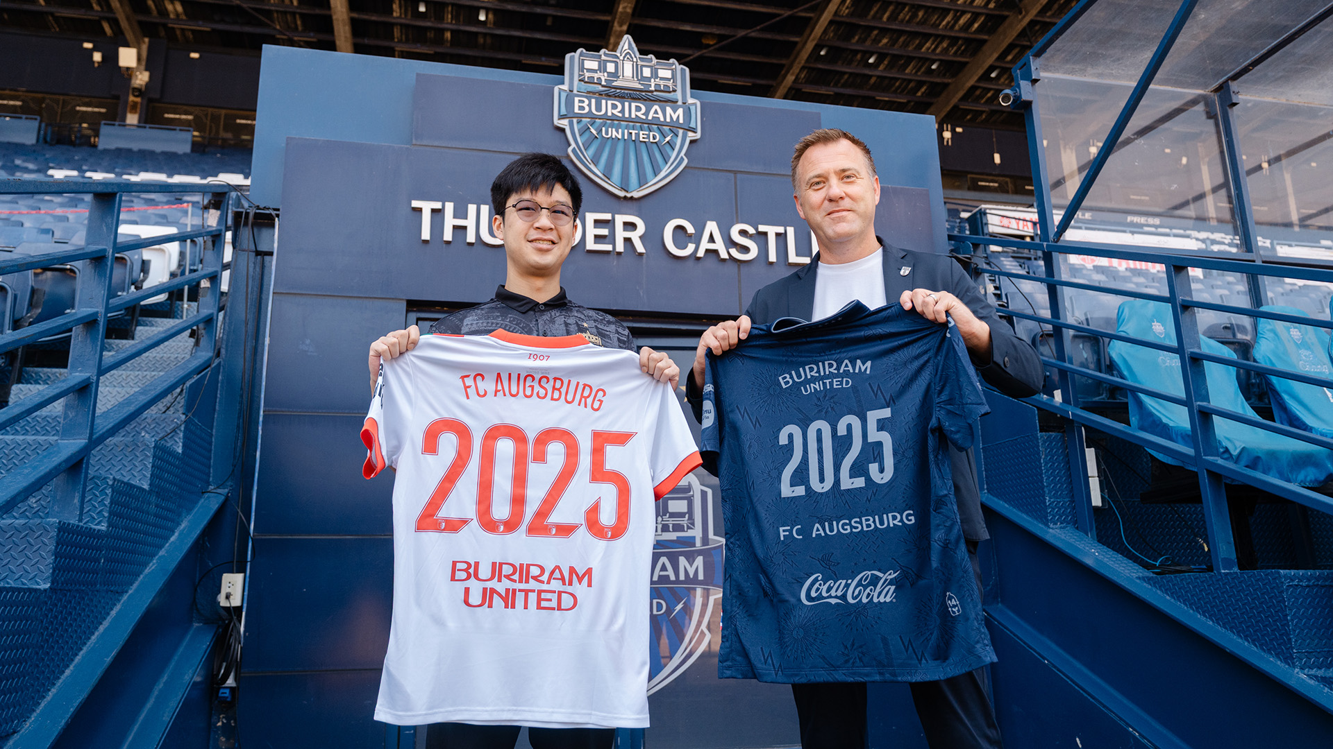 Le FC Augsburg s’allie à Buriram United pour développer les talents en Thaïlande