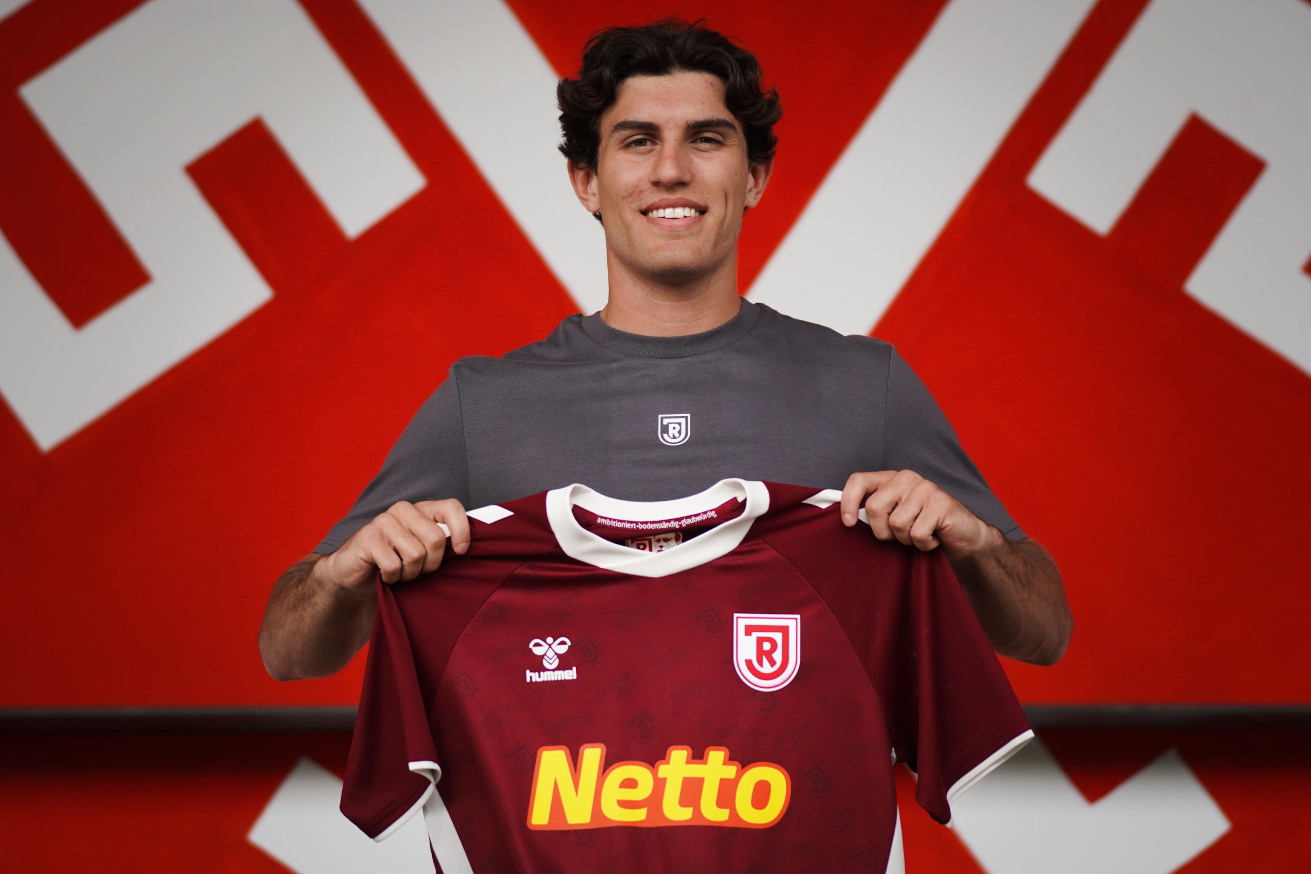 OFFICIEL : Benedikt Bauer rejoint le SSV Jahn Regensburg !