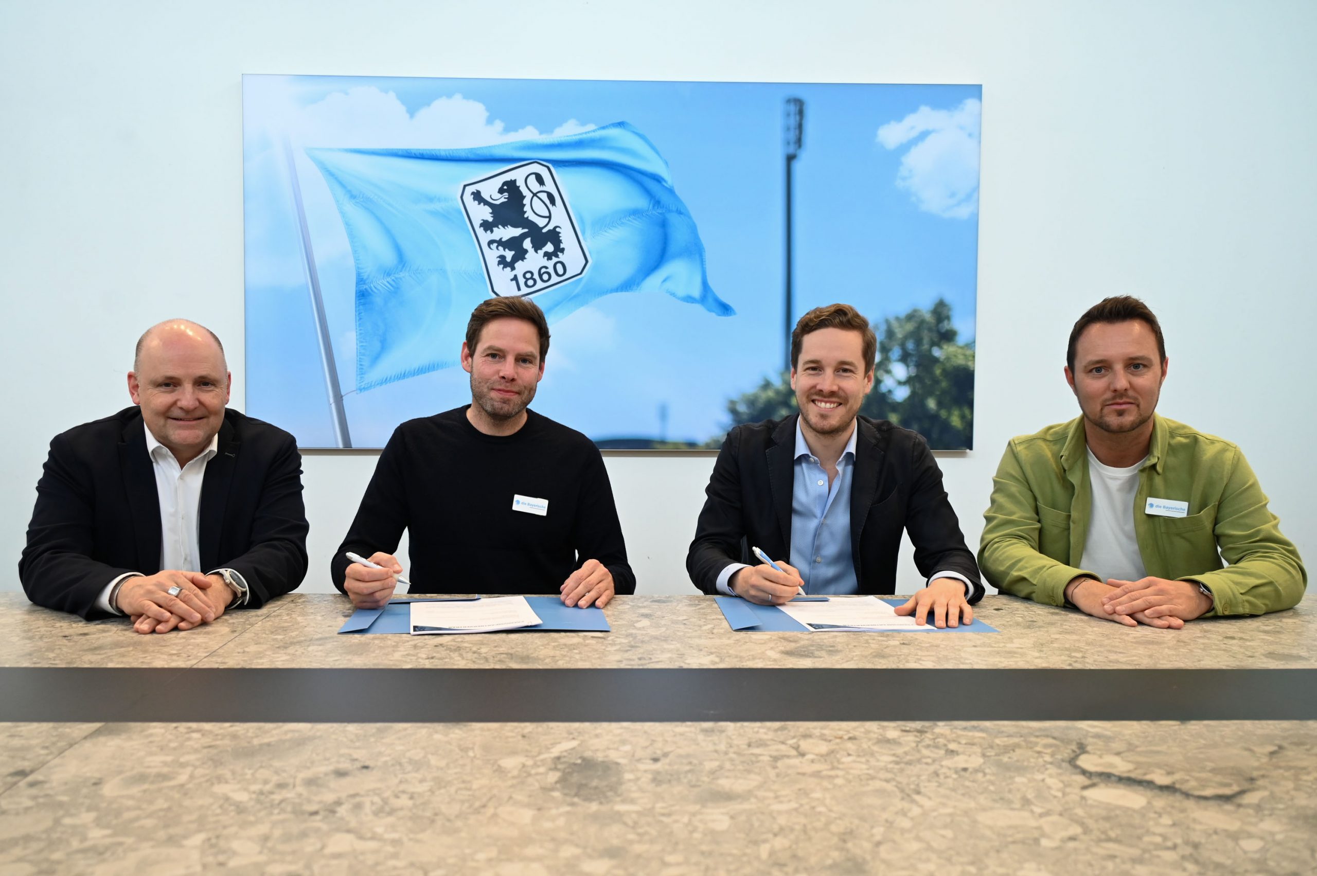 Le TSV 1860 München présente son nouveau sponsor !