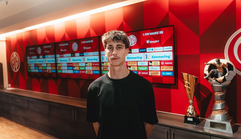 OFFICIEL : Mainz 05 mise sur l’avenir avec la signature du jeune latéral Kasey Bos !