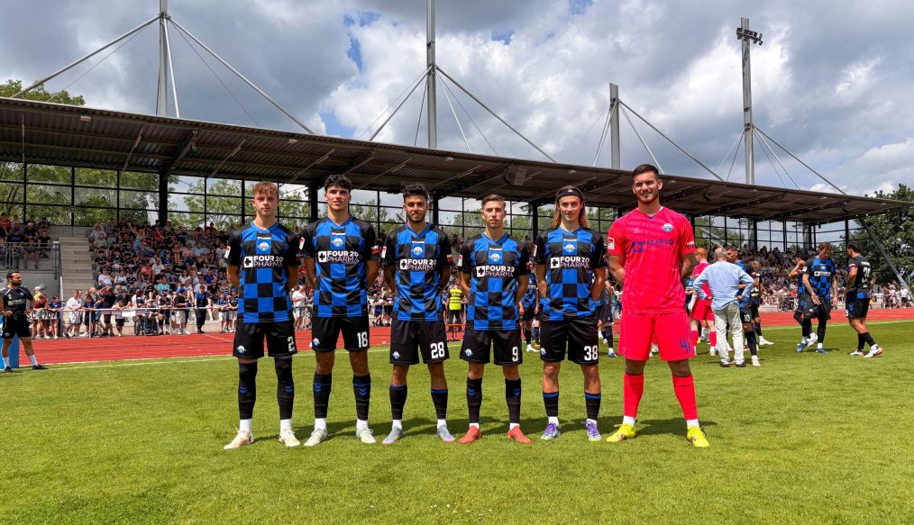 Paderborn lance sa préparation sous une chaleur estivale et plus de 2 000 supporters !