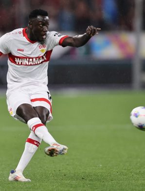 Silas vers le HSV ? Son agent répond aux rumeurs de transfert !