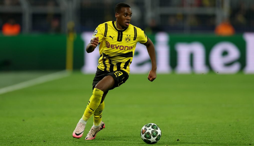 Jamie Gittens proche de Chelsea : Dortmund donne son feu vert pour le médical