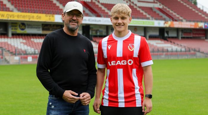 Un nouveau visage pour l’avenir : Finn Heidrich passe professionnel avec le FC Energie Cottbus