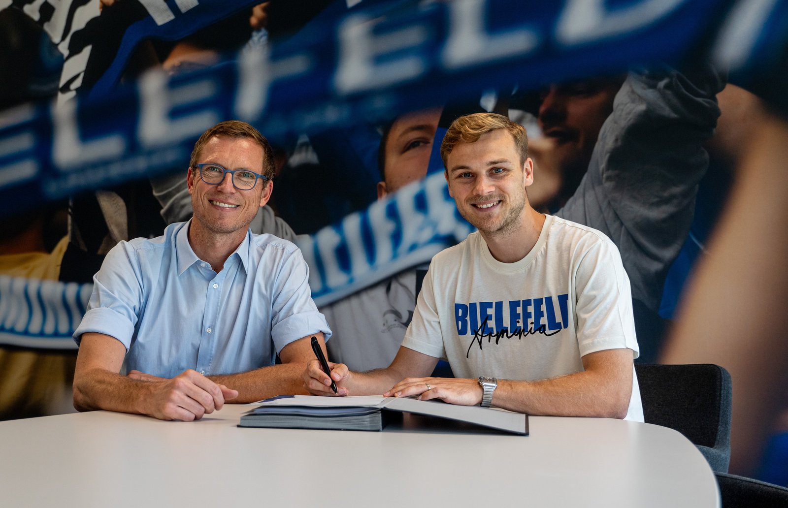 OFFICIEL : Tim Handwerker rejoint l’Arminia Bielefeld
