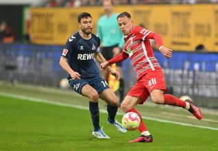 OFFICIEL : Irvin Cardona quitte Augsburg et s’engage définitivement avec l’AS Saint-Étienne