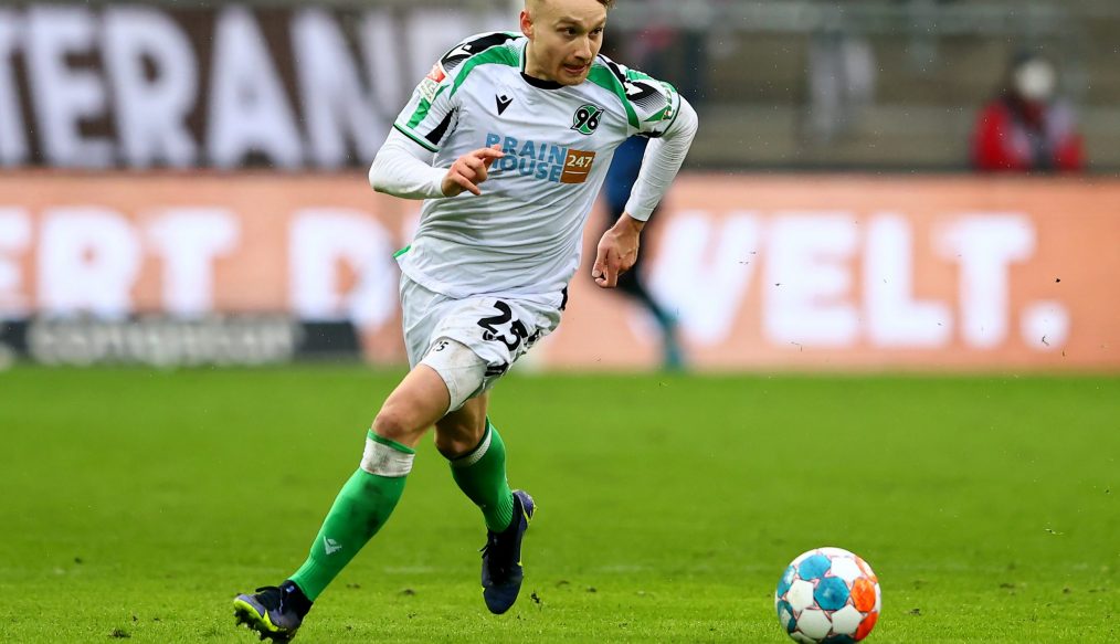 Greuther Fürth recrute Jannik Dehm pour encadrer sa jeune défense