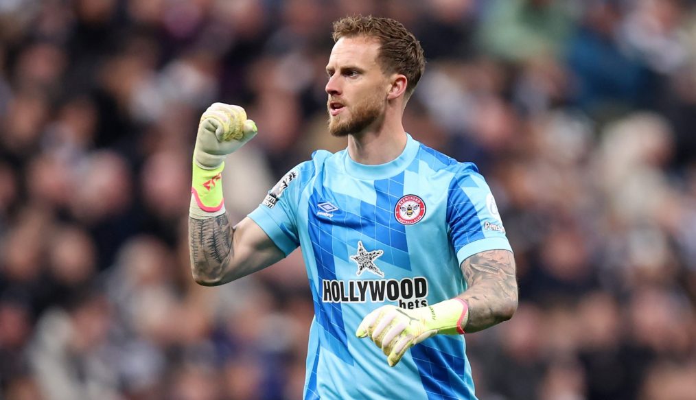 Mark Flekken tout proche du Bayer Leverkusen !