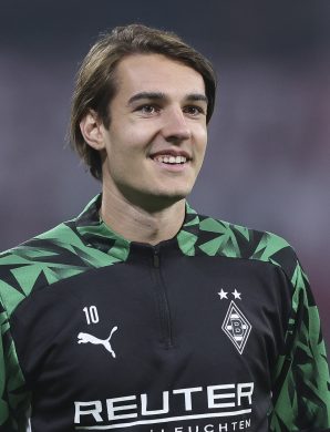 Florian Neuhaus visé par le Fortuna Düsseldorf ?