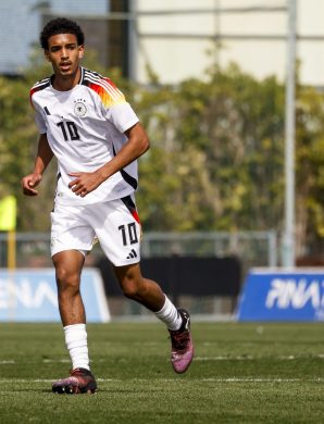 OFFICIEL : L’un des plus grands espoirs allemands prolonge à Leverkusen et part en prêt à Bochum !