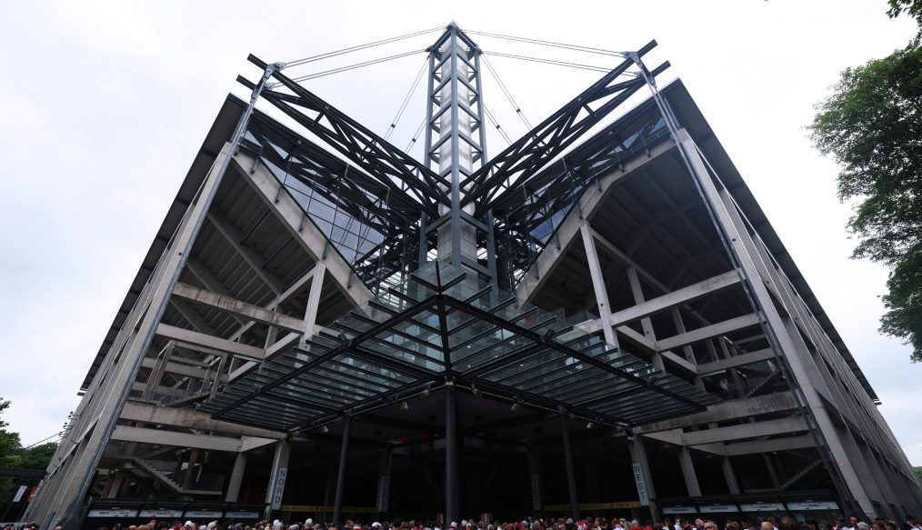 Le 1. FC Köln s’allie aux Detroit Lions : une nouvelle passerelle entre Bundesliga et NFL !