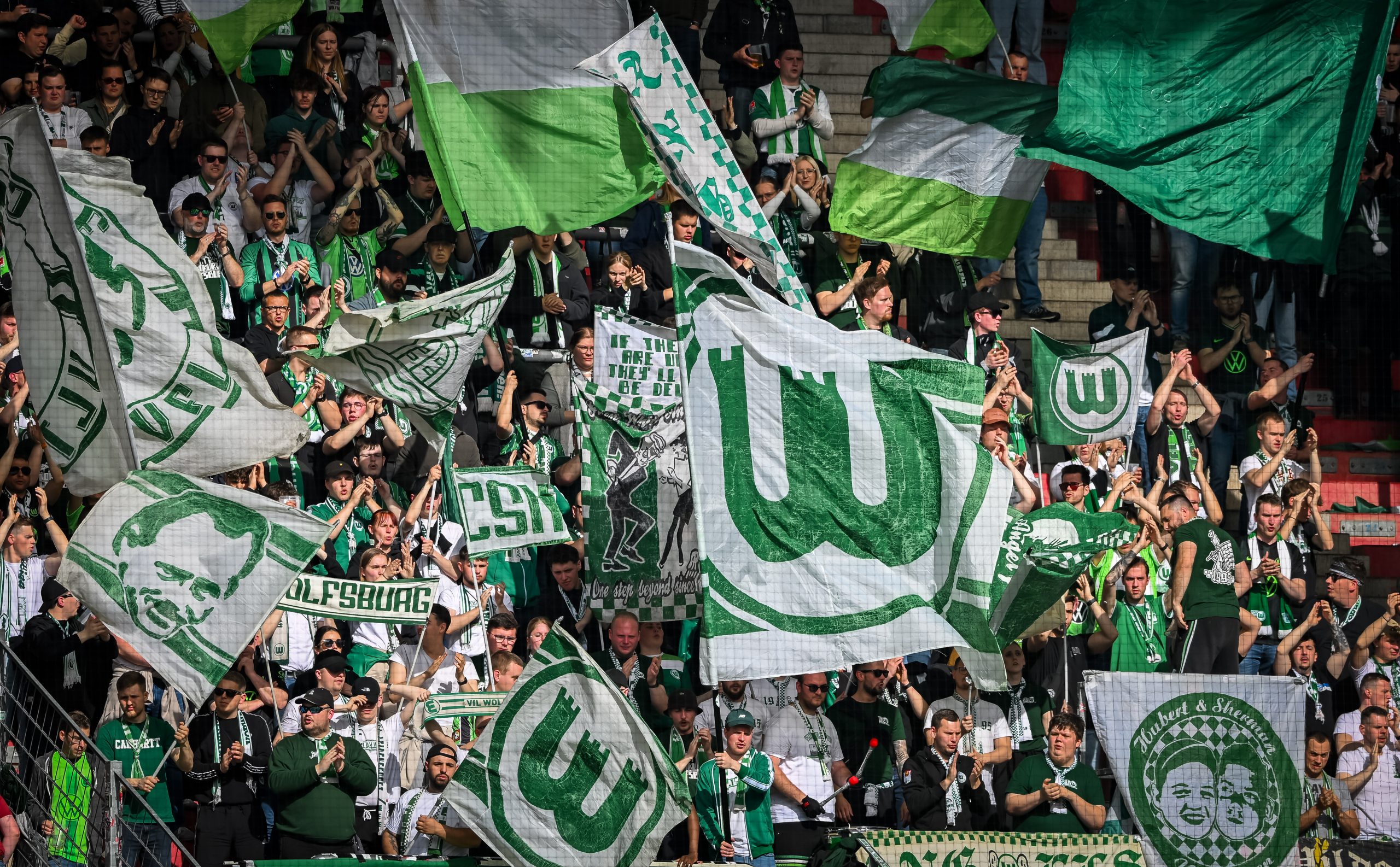 VfL Wolfsburg dévoile sa nouvelle campagne de saison : « Nur Hier. Nur Wir. »