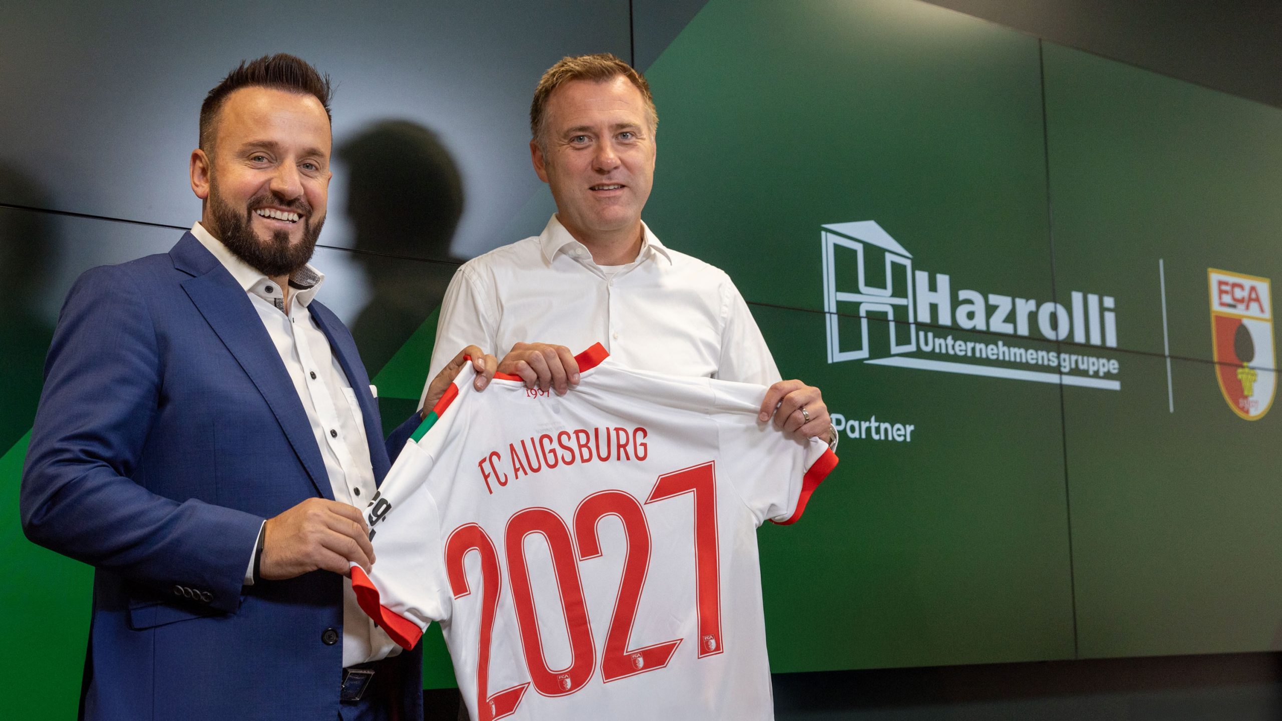 Le FC Augsburg prolonge son partenariat avec le groupe Hazrolli !